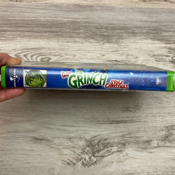 Dr. Seuss’ How the Grinch Stole Christmas - VHS Universal Movie 2000 Comedy - Picture 2 of 4